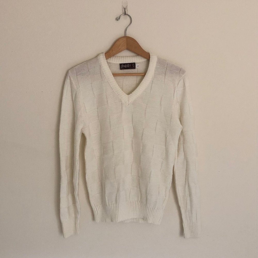 Bonlaret | White Pullover Sweater